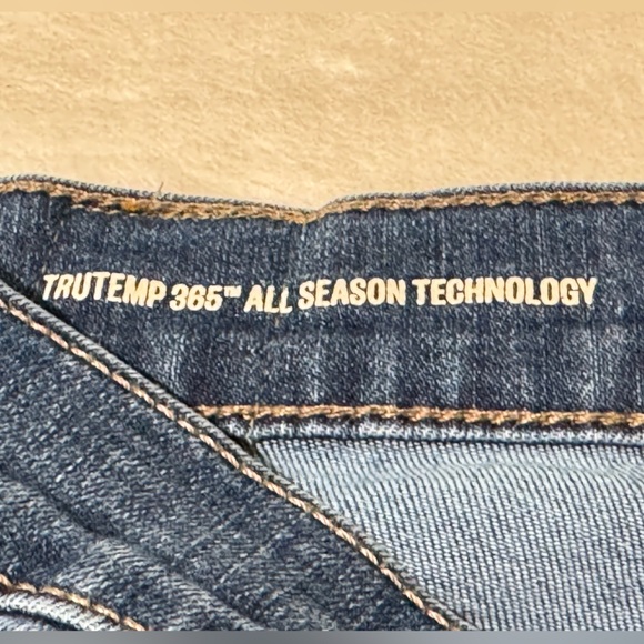 Goodfellow & Co Size 34 x 34 Blue Jeans. Trutemp 365 All Season Technology. - Picture 3 of 12